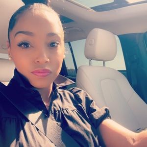 Meet your Posher, Latasha